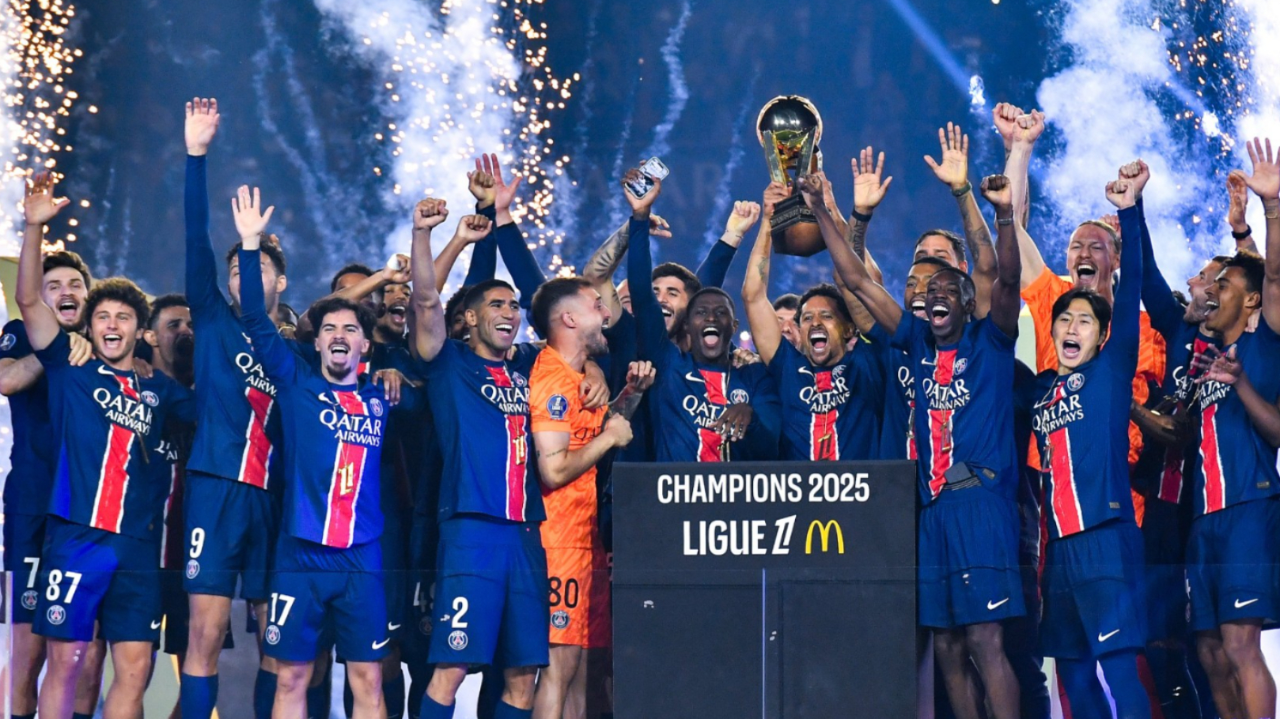 -巴黎圣日耳曼力克波尔图,萨拉赫乌龙送礼法甲